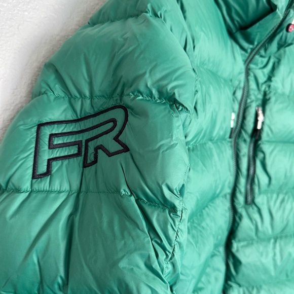 Classic Packet 2.0
Men's Down Jacket - Picture 3 of 8